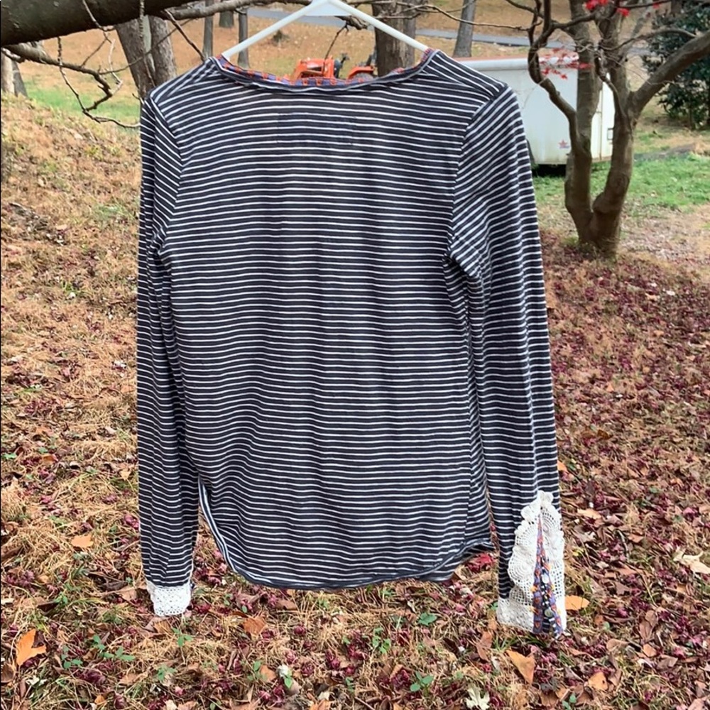 Anthropologie, Little yellow button, shirt, Small - Picture 4 of 8